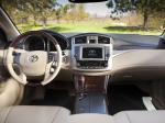 Toyota Avalon 2010 года